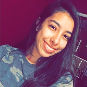 Meet your Posher, Diana